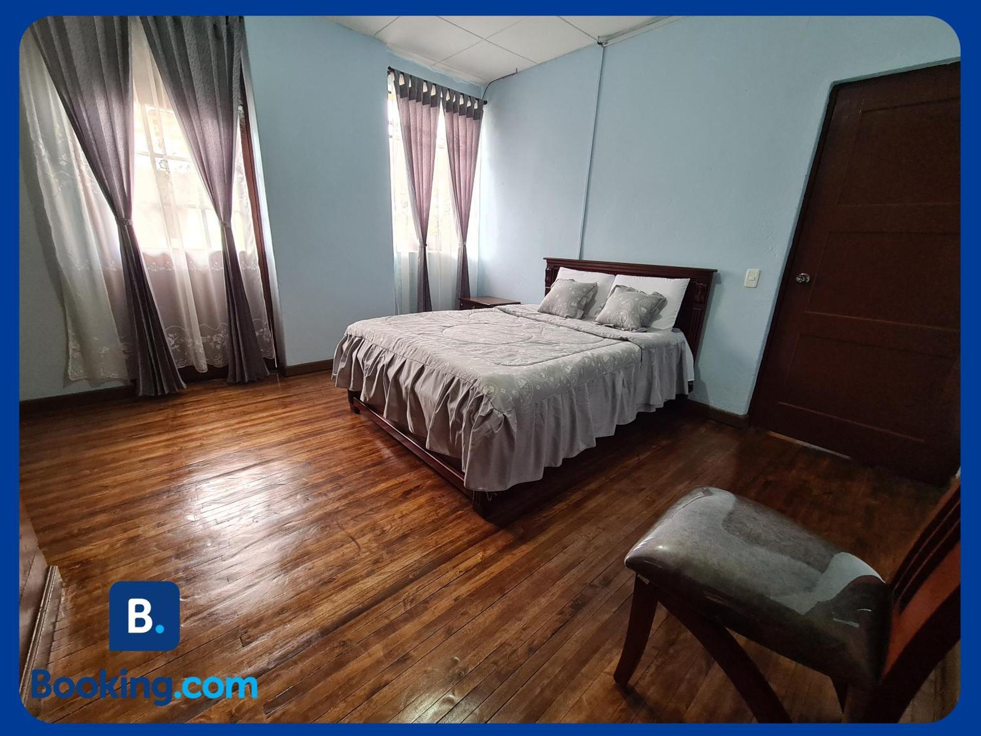 شقة Departamento En Centro Historico كوينكا المظهر الخارجي الصورة
